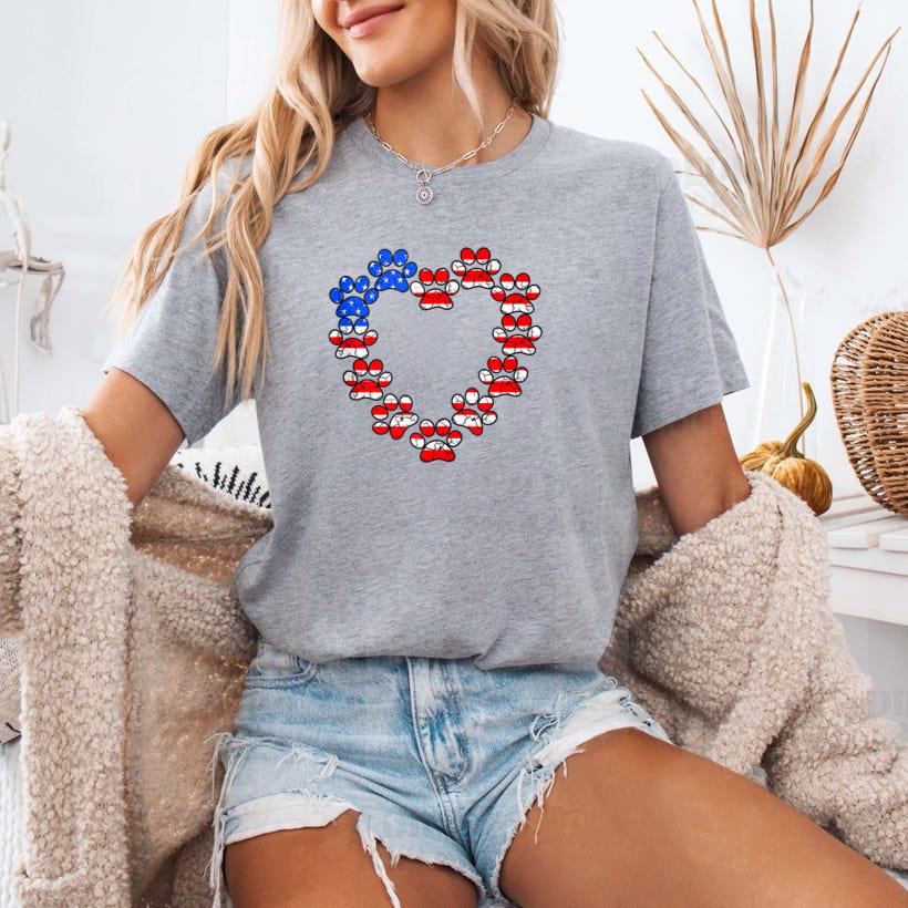 Animal Lover USA Flag Cat Dog Paw Heart T-Shirt image 2